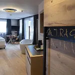 Degli Artisti Art Canazei