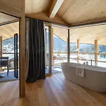 Hotel Degli Artisti Art 4*