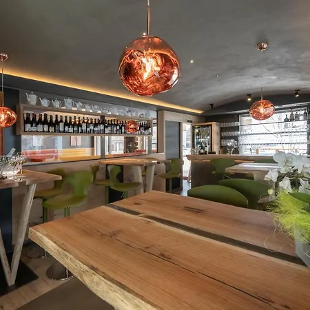 Degli Artisti Art Hotell 4*