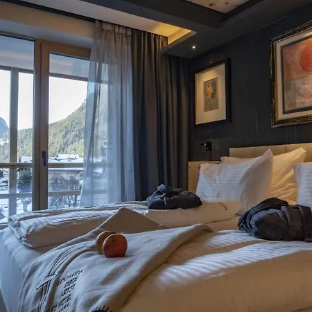 Degli Artisti Art Hotel 4*