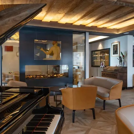 فندق Degli Artisti Art 4*