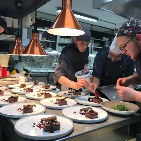 Degli Artisti Art Hotell 4*