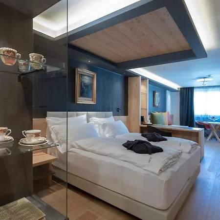 فندق Degli Artisti Art 4*