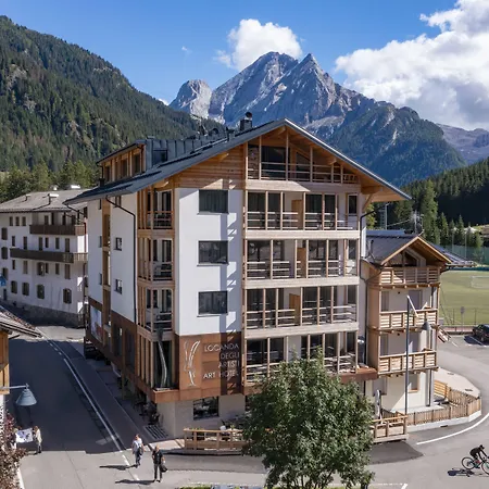 Degli Artisti Art 4*