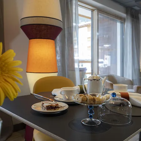 Degli Artisti Art Canazei