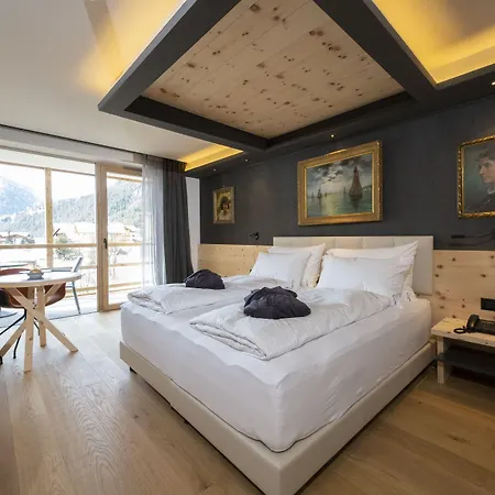 Degli Artisti Art Hotel Canazei