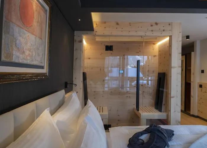 Degli Artisti Art Hotel 4*