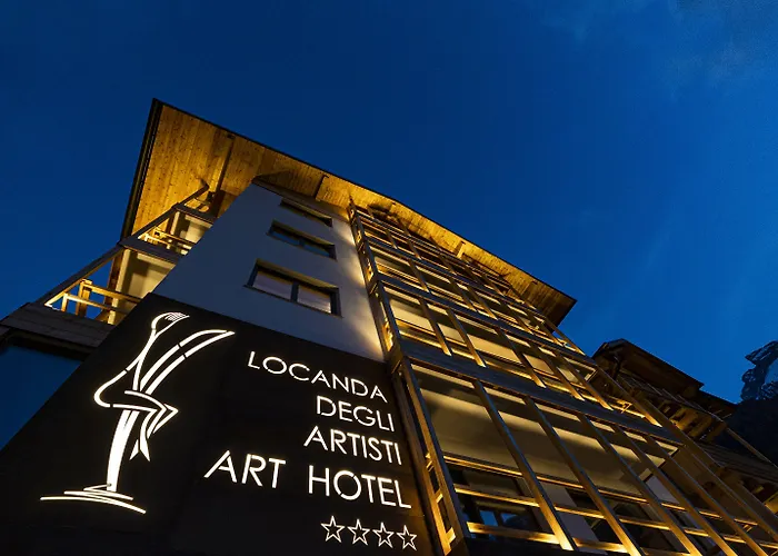 Hotel Degli Artisti Art Canazei